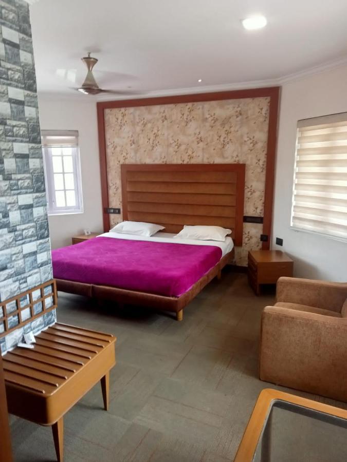 La Gabriell Beach Inn Calangute Exterior foto